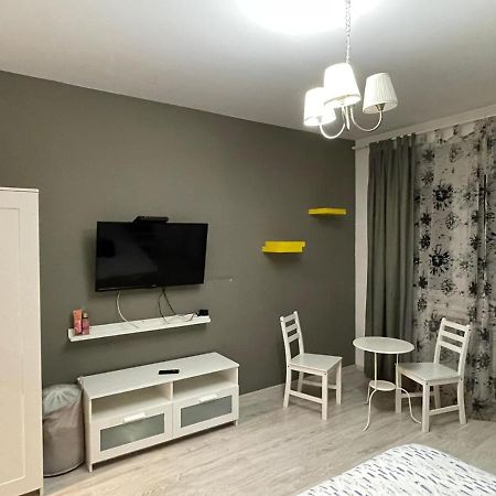Apartament Centru Charming New Apartament Piata Universitate Bukareszt Zewnętrze zdjęcie